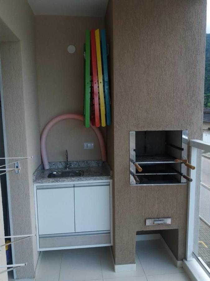 Apartamento Em Ubatubaアパートメント エクステリア 写真